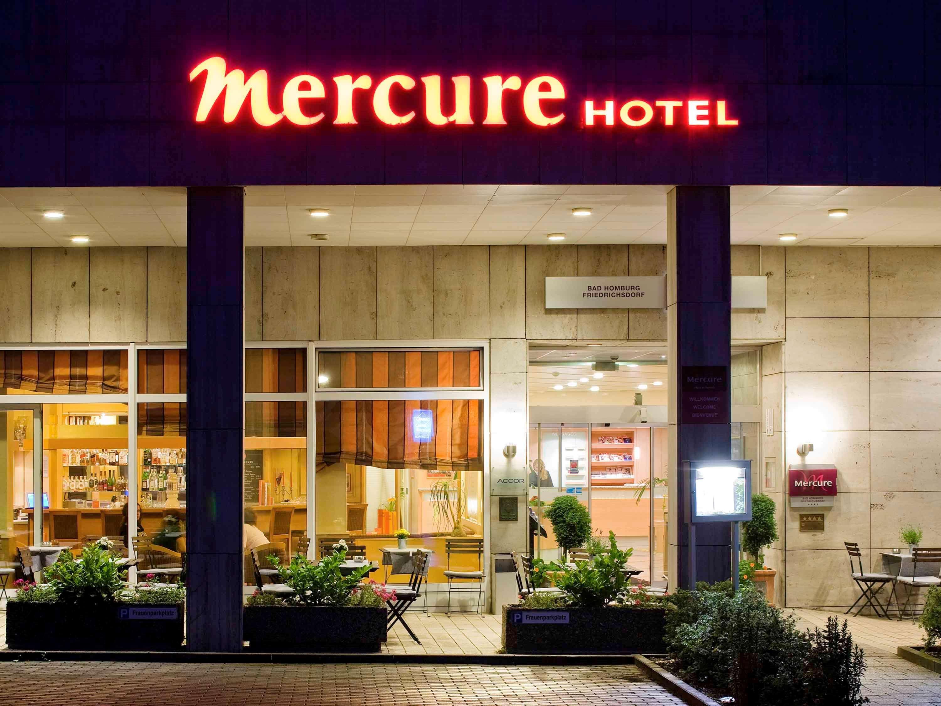 Mercure Hotel Bad Homburg פרידריכסדורף מראה חיצוני תמונה